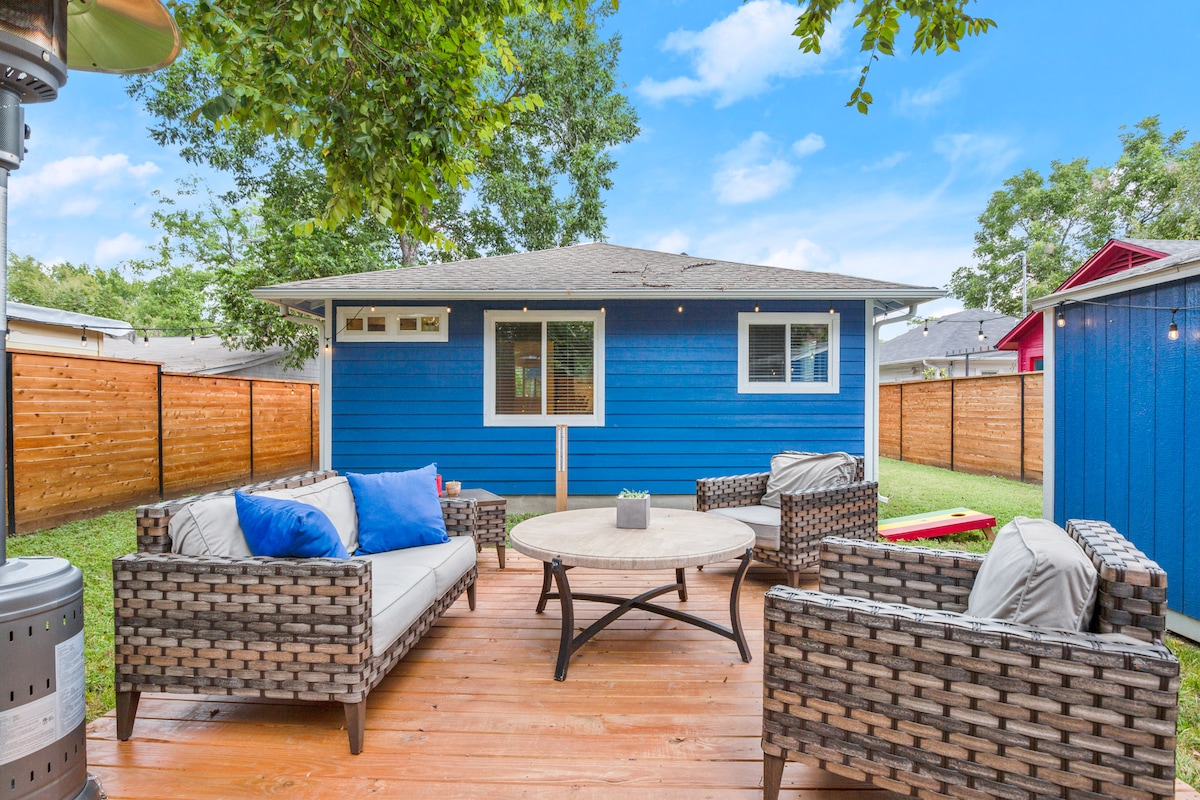 East Austin Hideaway | 2BR/2BA + Yard