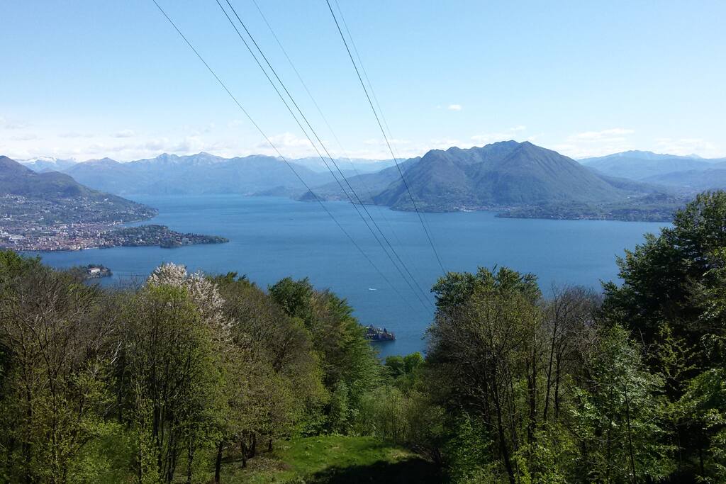 vista lago dall'appartamento