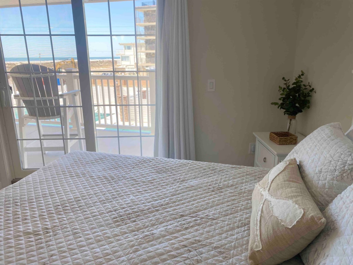 Oceanview from the primary suite 