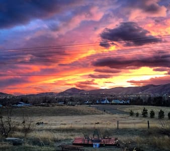 Master suite with views of the mountains