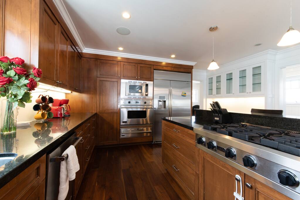 CHEFS KITCHEN WITH HIGH END APPLIANCES -VIKING APPLIANCES