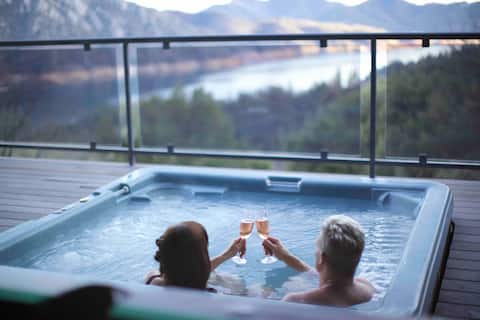 Dream View Lake House