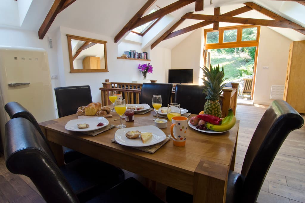 Kitchen/Dining