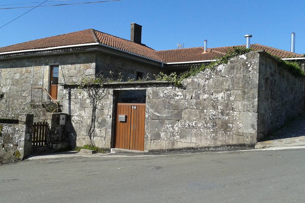 Casa tradicional gallega rehabilitada de más de 200 años