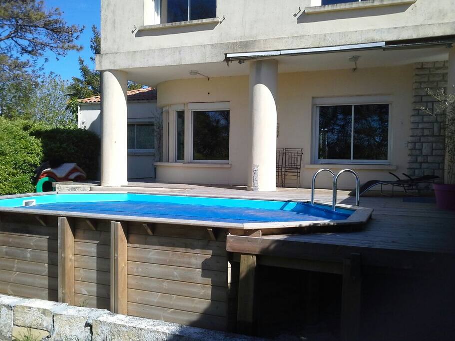 Vous pourrez faire vos plancha sur cette terrasse