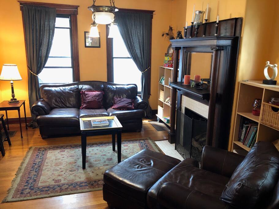 Living Room with Netflix