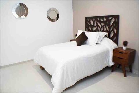 One bedroom apartment with equipped kitchen