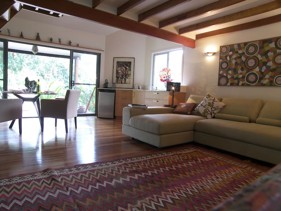 King Furniture lounge, original Aboriginal artworks