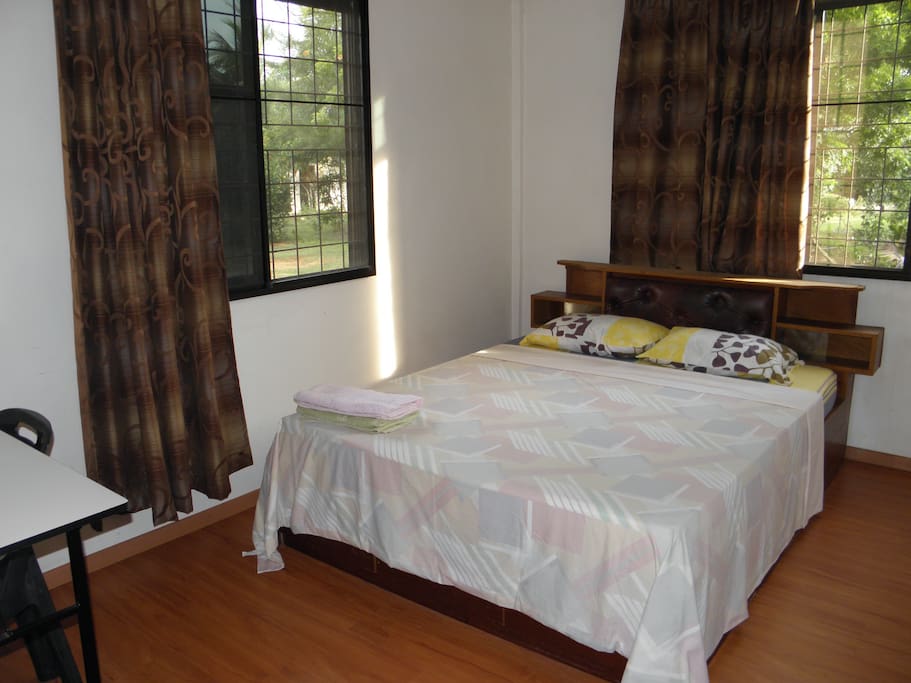 Double bed Room 1