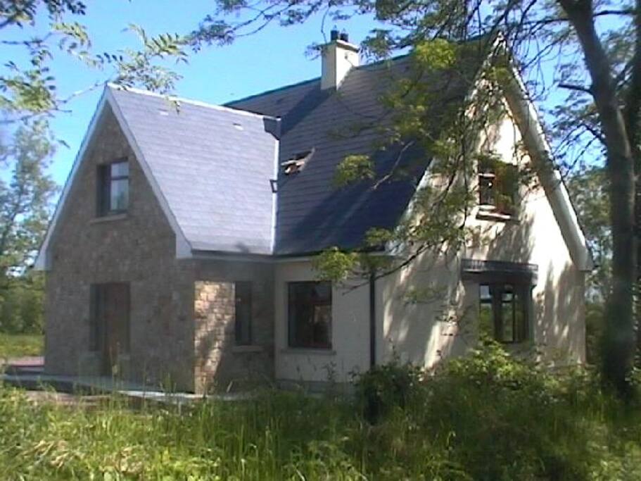 Luxury 4 Bedroom Self Catering