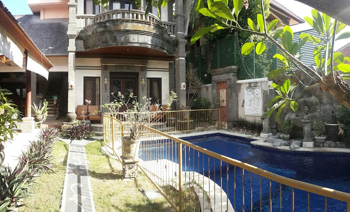 Cozy villa in Sanur,feels like home