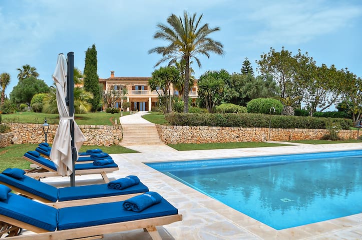 Luxurious 8 bed Mallorca Estate near Porto Cristo