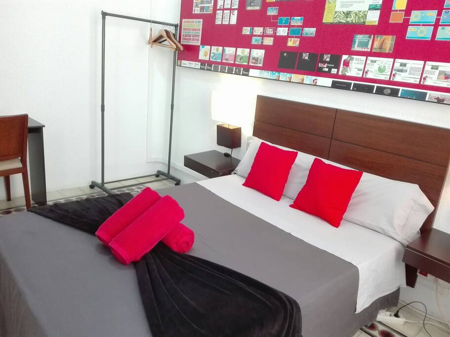 Cama de matrimonio, wifi, aire acondicionado, calefacción
