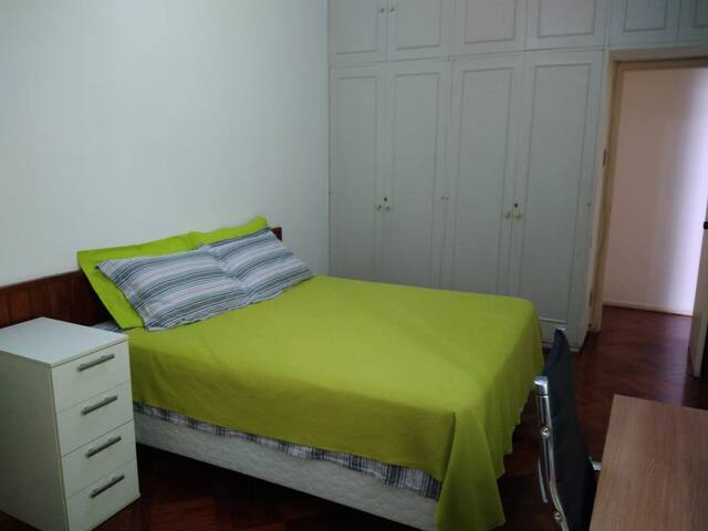 Unbelievable Tijuca Silento 5 people near Subway gallery image 2