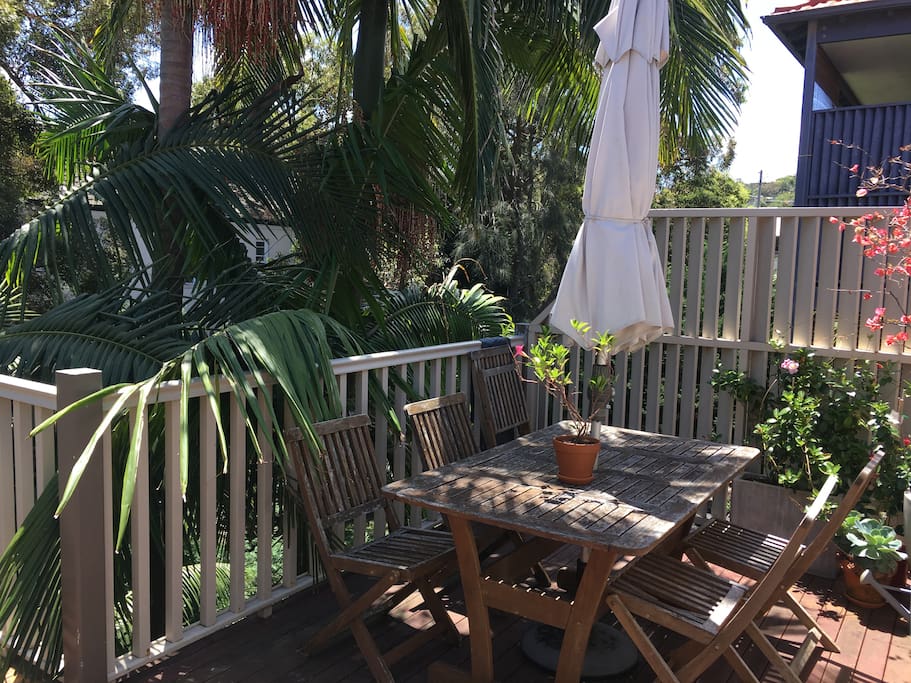 Outdoor Dining on the Deck