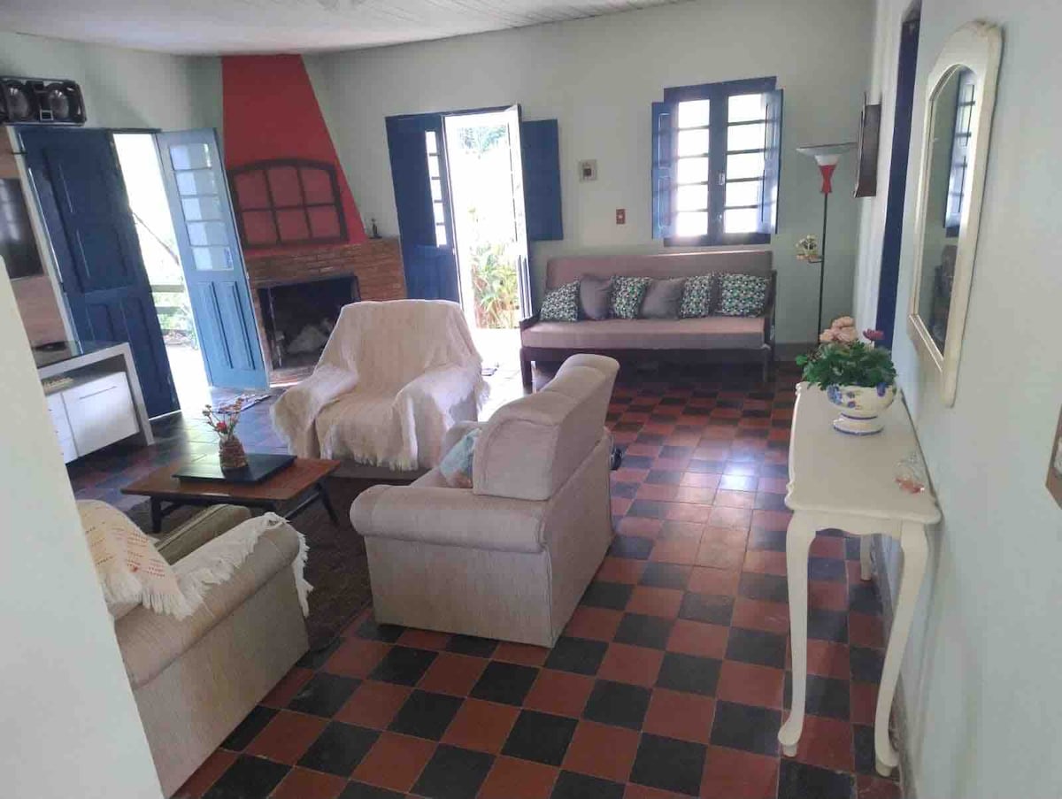 غرفة المعيشة