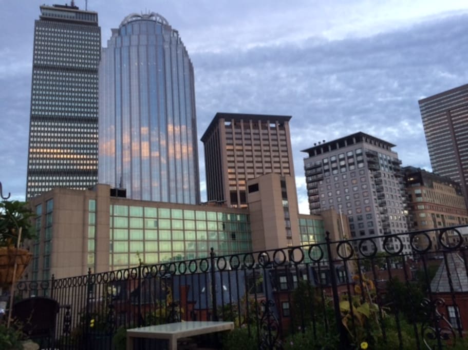 180 degrees of deck overlooking Boston