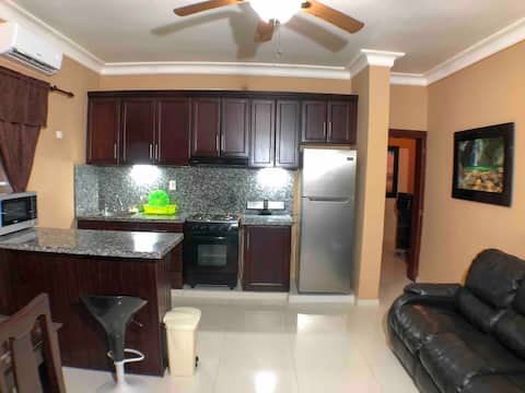 Heated Jacuzzi, Rooftop Mountain/Ocean View Villa1