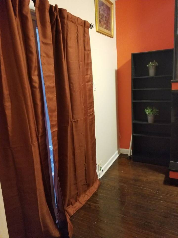 Unique Bi Level Apartment In Center City Apartments For
