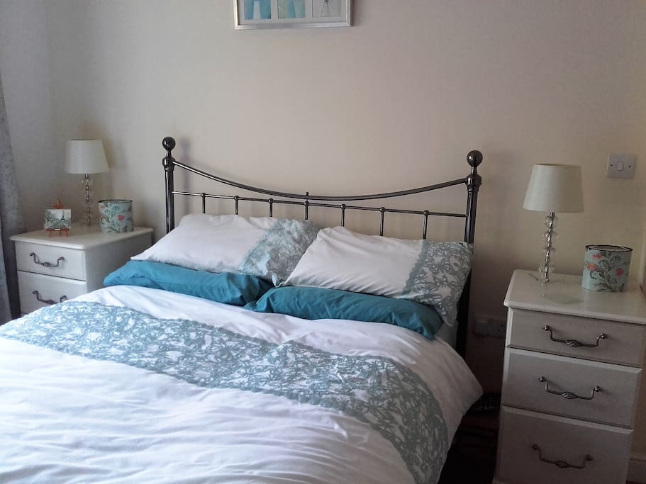 Bright, light and comfortable- with new bed and furniture.