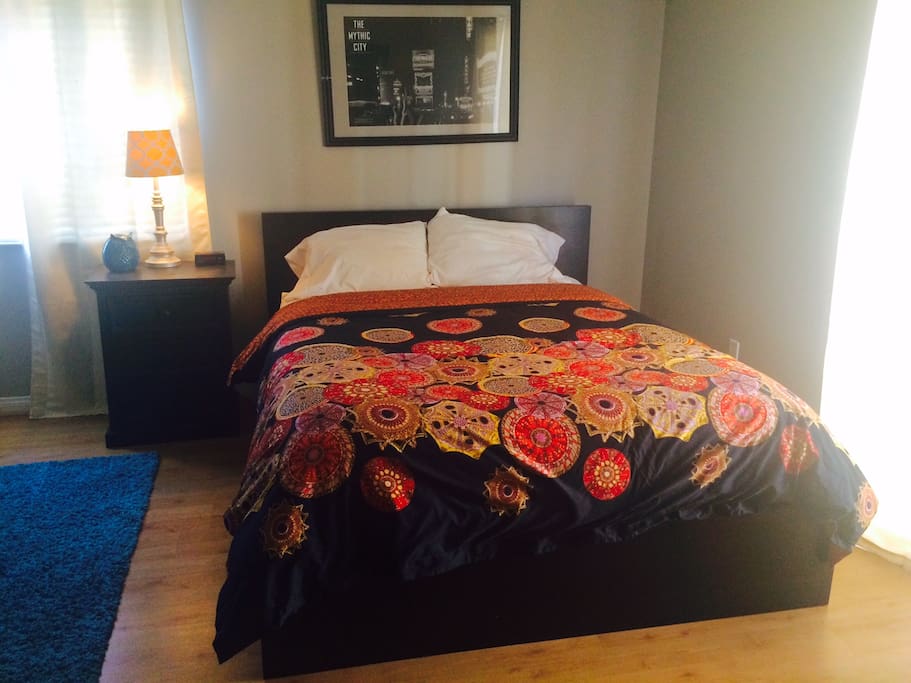 Queen Bed