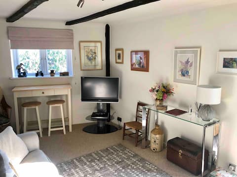 Successful Airbnb property: Wheelwrights Rye in Rother