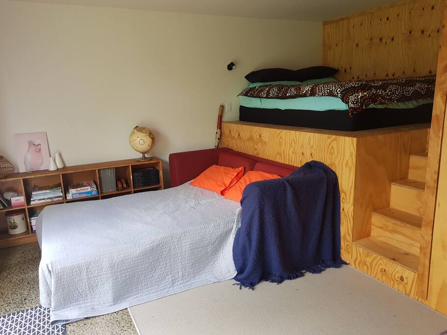 fold out sofa bed