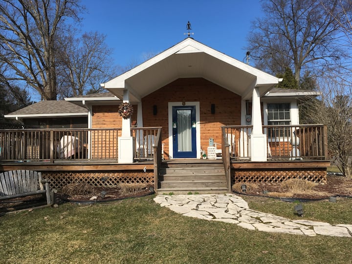 The Cottage Union Pier Michigan Cottages for Rent in Union Pier