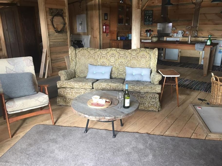Lounge room