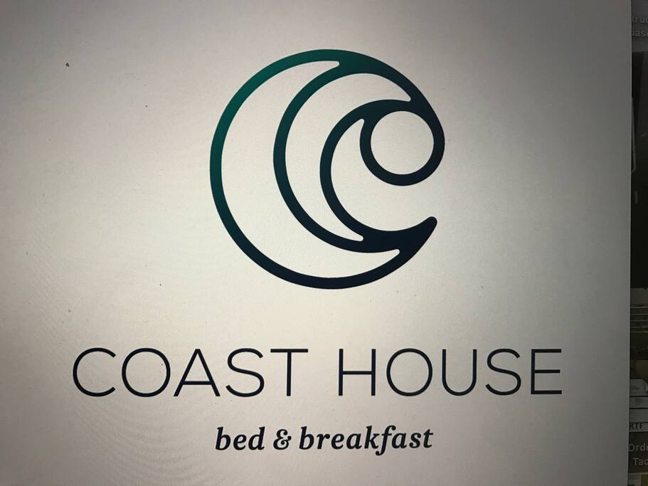 COAST HOUSE registered logo