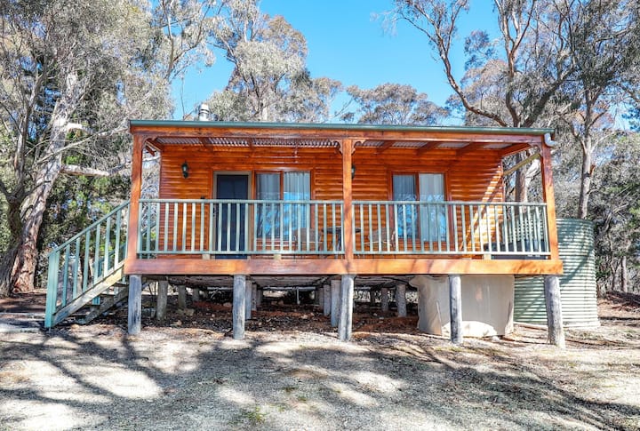 Snowgum Cabin - Peaceful & Tranquil Queen Studio - Oberon