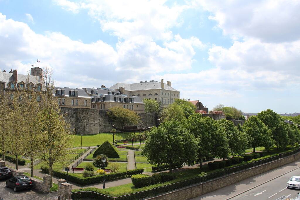 la vue sur les remparts