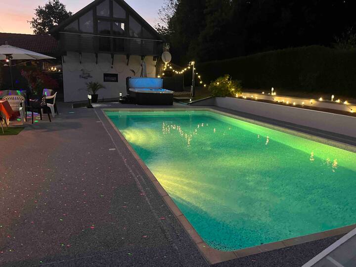 Mobilhome ,4 Adultes, 2 Enfants ,Piscine Partagée - Corcieux