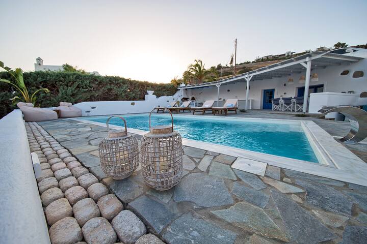 Villa Deep Blue with private pool in Parikia gallery image 5