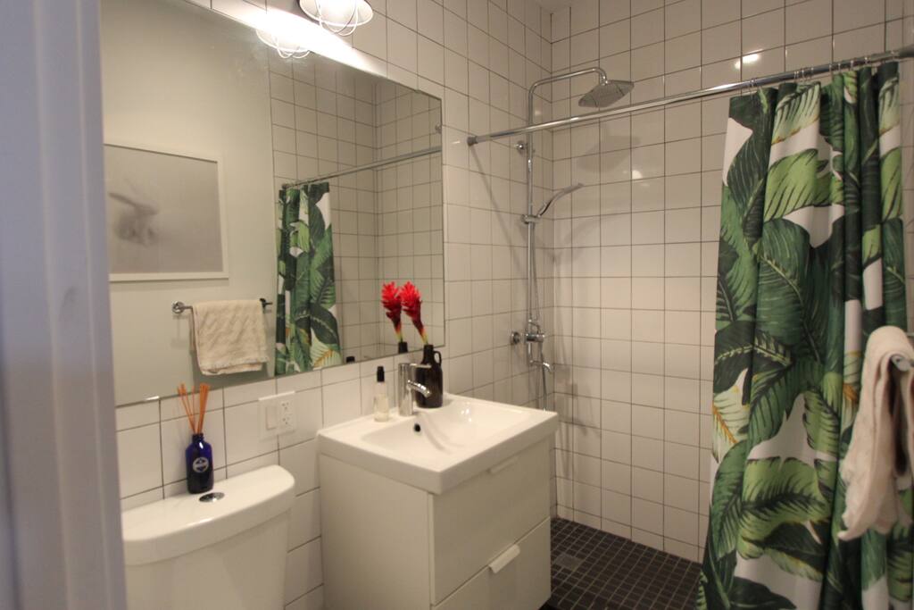 Bathroom 1