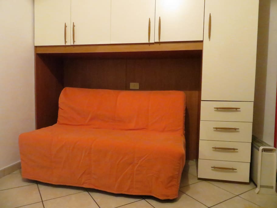 divano letto armadio