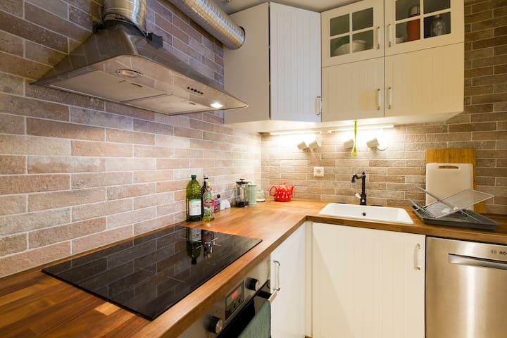 Cozy flat, 7 mins walk to Oslo Central Station