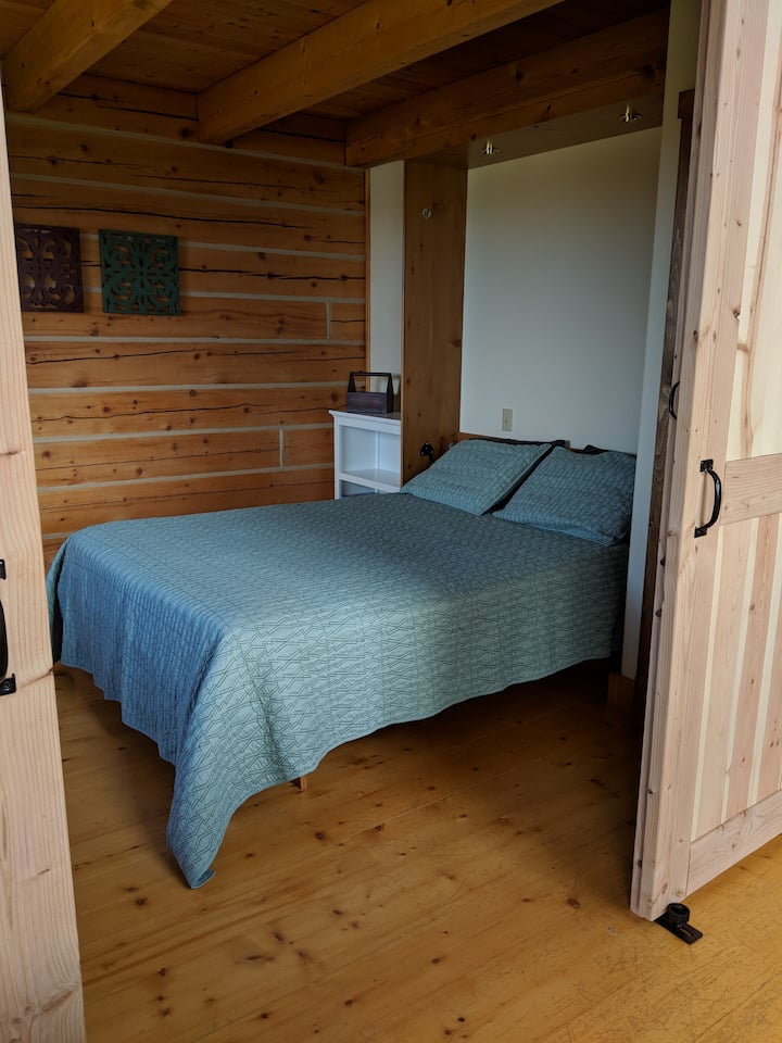 Dhoma kryesore e gjumit "queen"