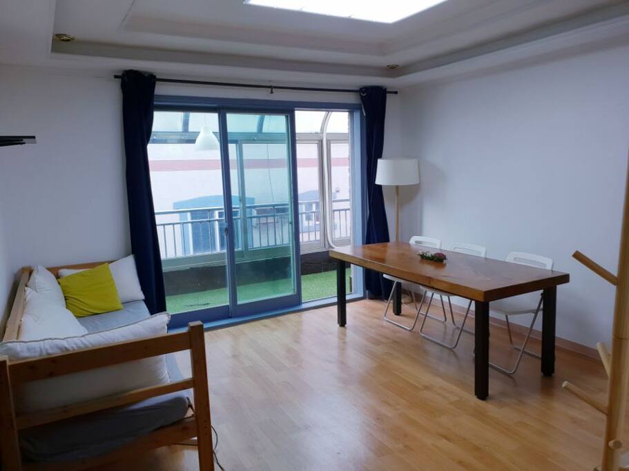 Male-Sharehouse in Yeongtong, Suwon! - Yeongtong-dong, Yeongtong-gu, Suwon의 주택에서 살아보기, 경기도, 한국