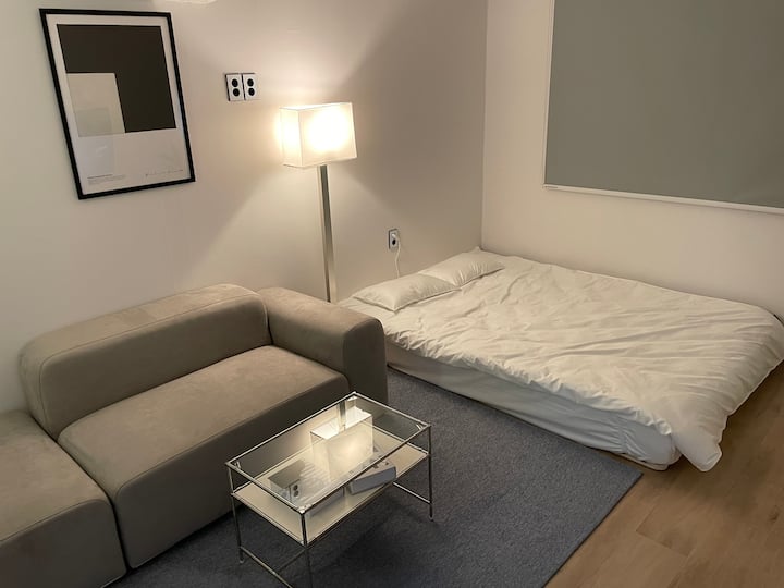 Stayhere(a-1)[gwangan]광안리 바닷가5분거리 [55인치tv] - Busan