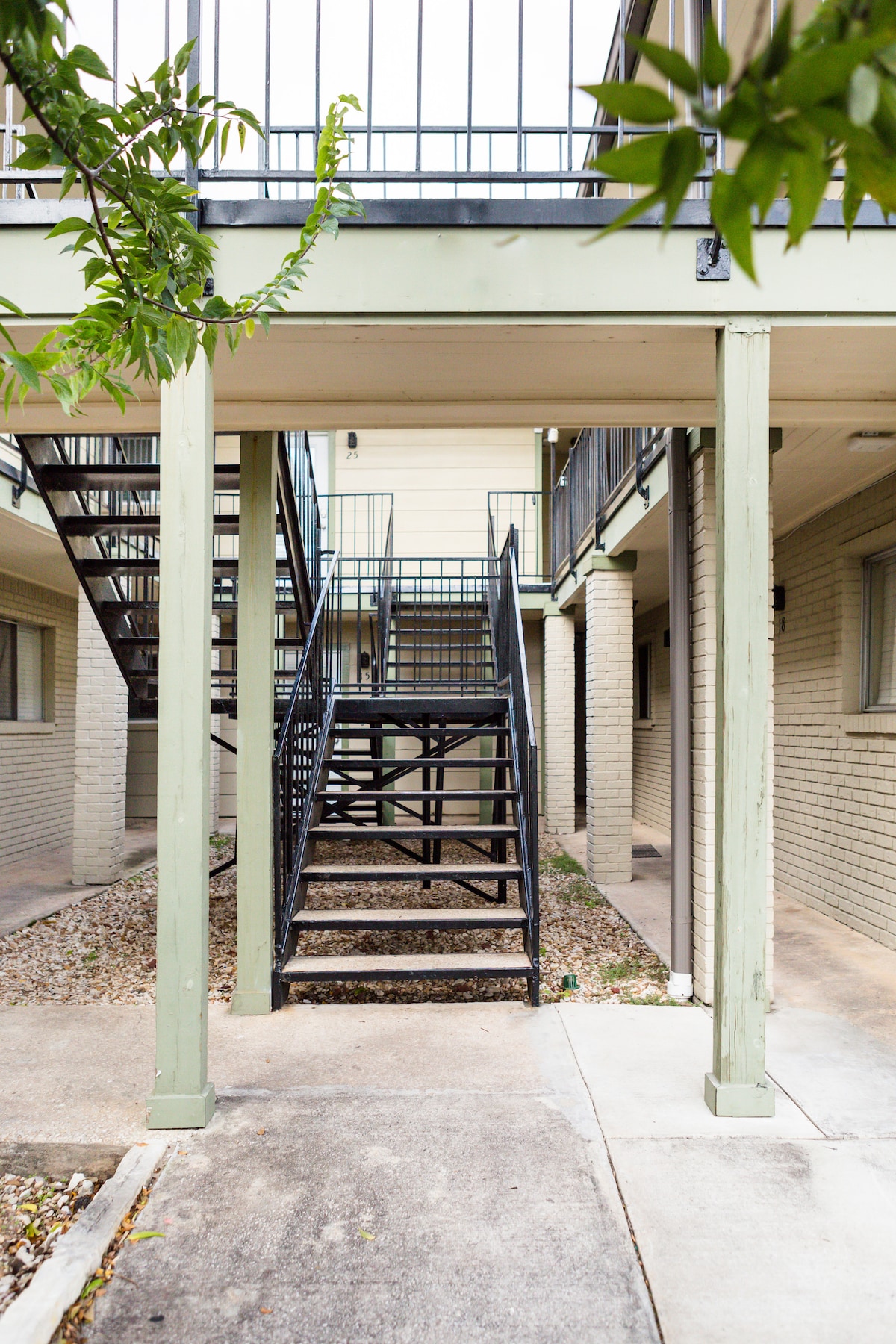 Fabulous South Lamar Condominium with Luxury Touches