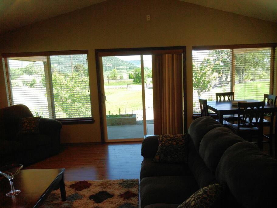 Plenty of room and place for the business professional to work.