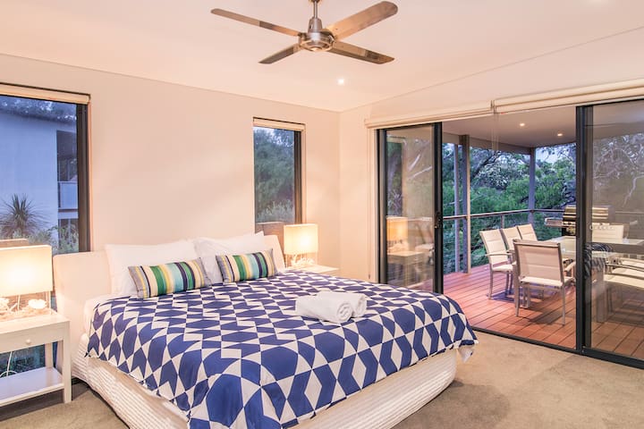 Carpe Diem family beach retreat