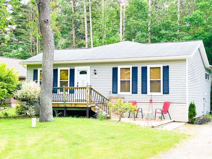 Pentwater Cottage Rentals Cottage and House Rentals Airbnb