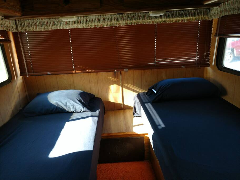 Master Bedroom twin beds