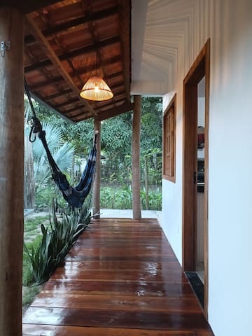 Entire home with 1 bedrooms in Itacaré - Casa Paçuarė 1 quarto, sala cozinha, varanda