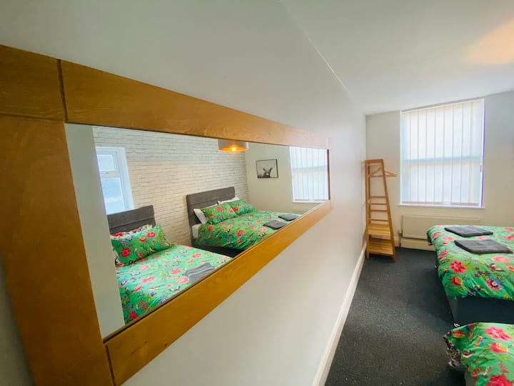 საძინებელი 1