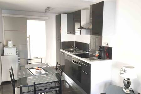 A deux pas du port studio classe 3*