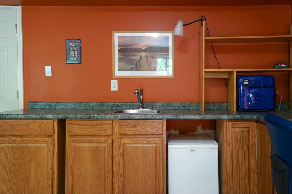 Kitchenette