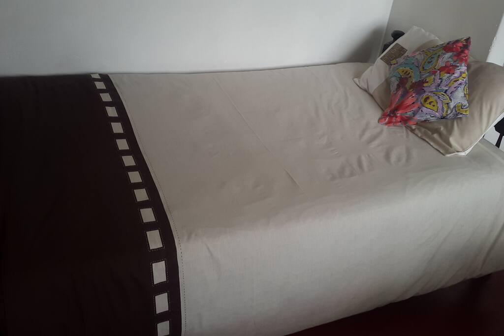 Single bed 2-shared room